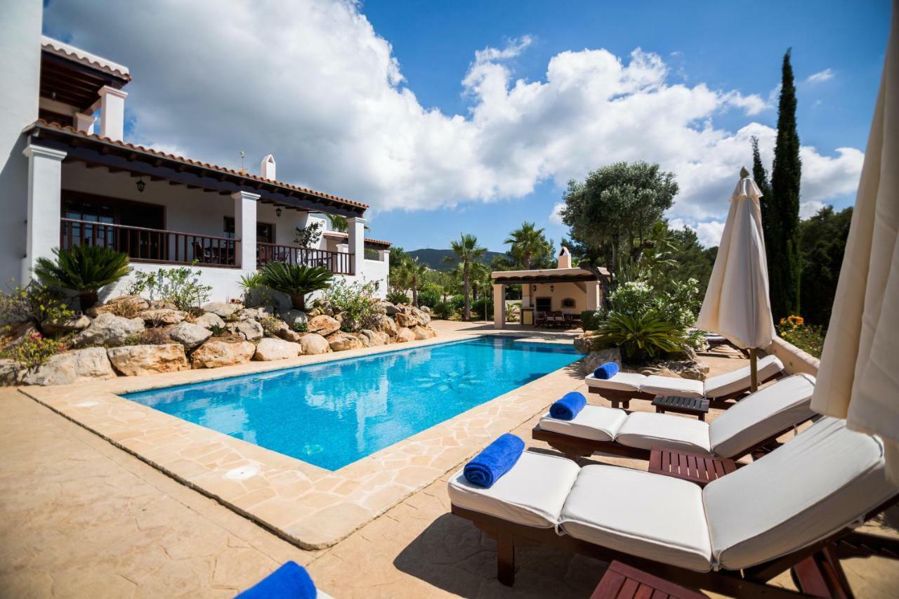 Villa Ca Na Vinya Кала Тарида Екстериор снимка
