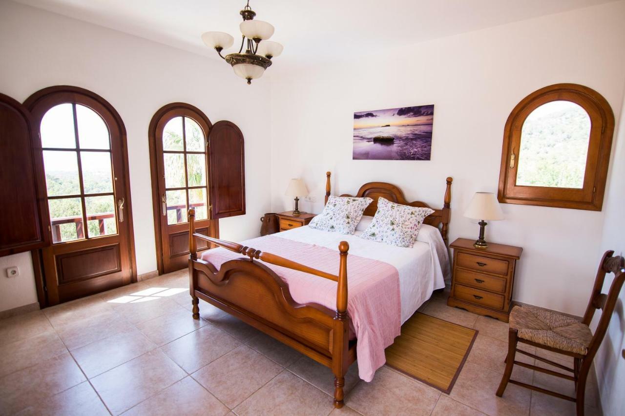 Villa Ca Na Vinya Кала Тарида Екстериор снимка