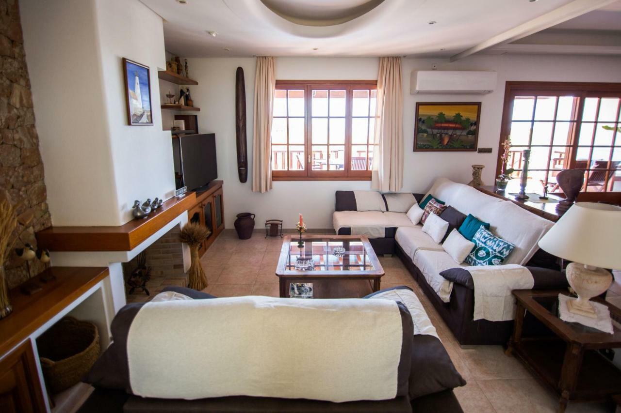 Villa Ca Na Vinya Кала Тарида Екстериор снимка