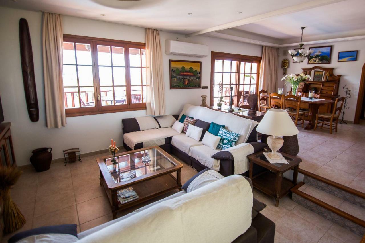 Villa Ca Na Vinya Кала Тарида Екстериор снимка